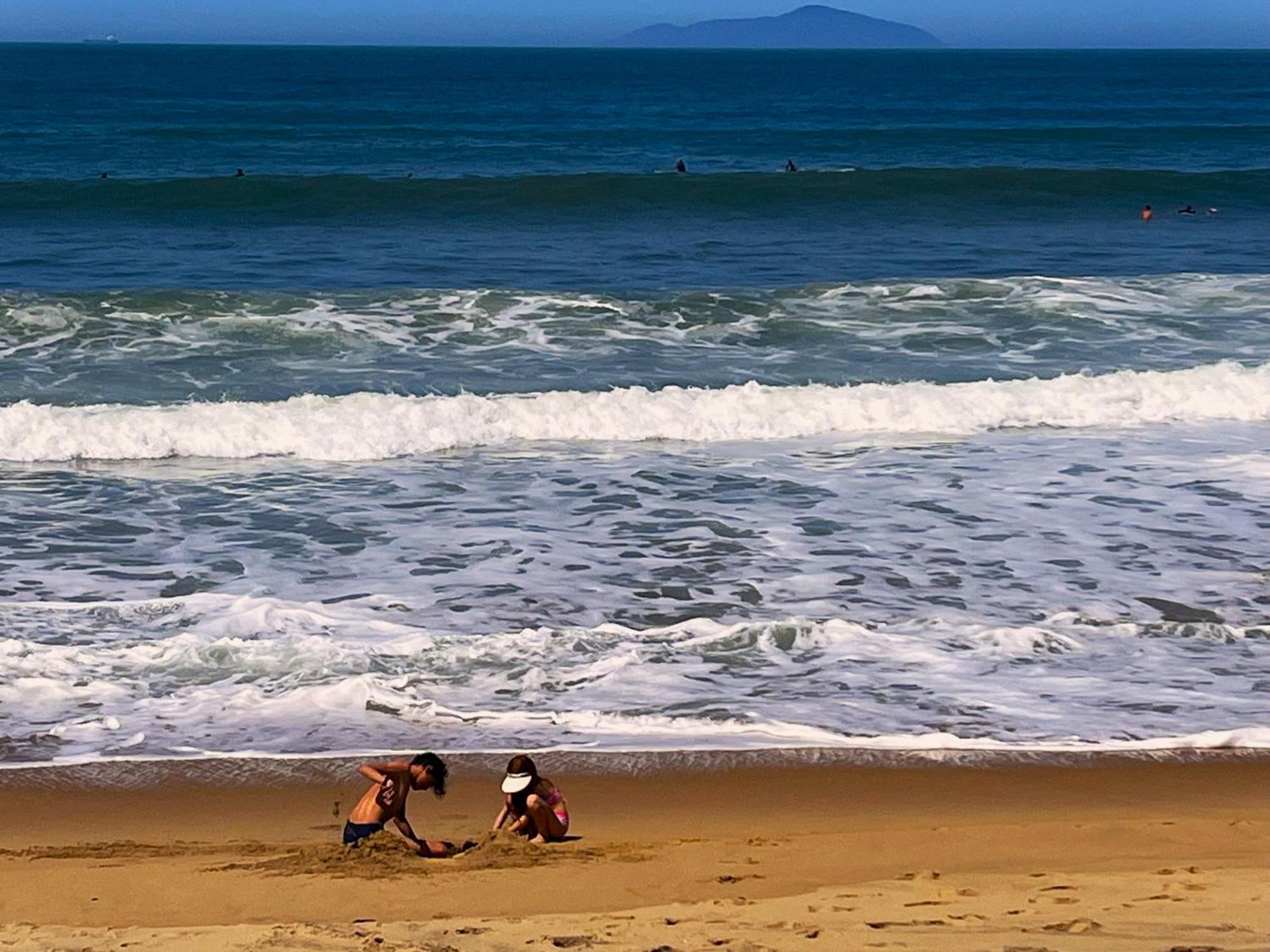 Chalé Master Caraguatatuba cond Alto Padrão Massaguaçu Esterno foto